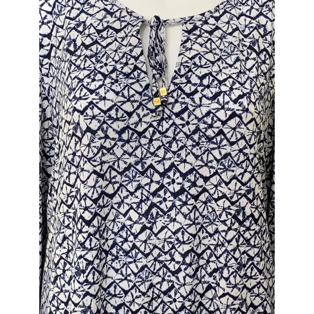 Michael Kors Women's Navy Blue White Geometric Keyhole Tie Neck Blouse Top XL
